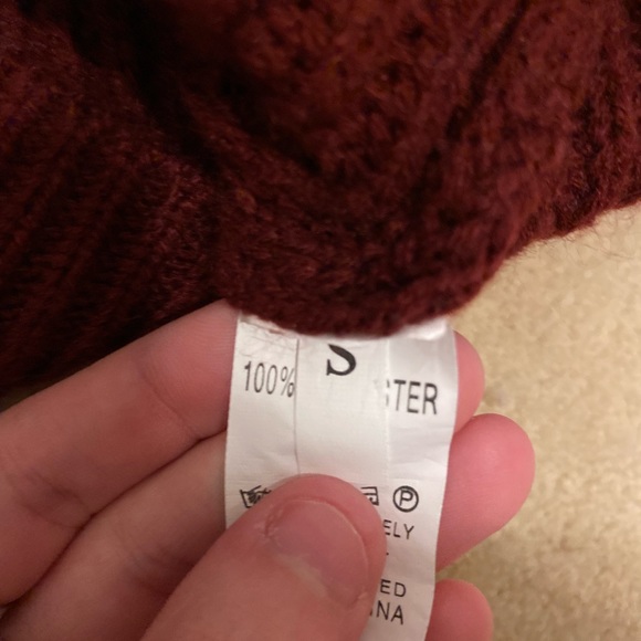 Turtle neck balloon sleeve sweater - Picture 4 of 4